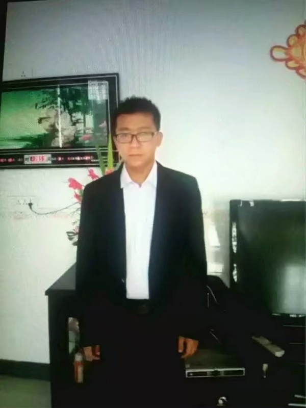 依然疼痛的第一张照片--武汉残疾人相亲网