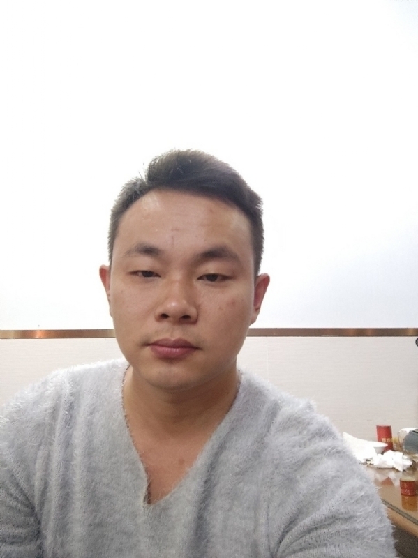 小冷的第一张照片--武汉残疾人相亲网